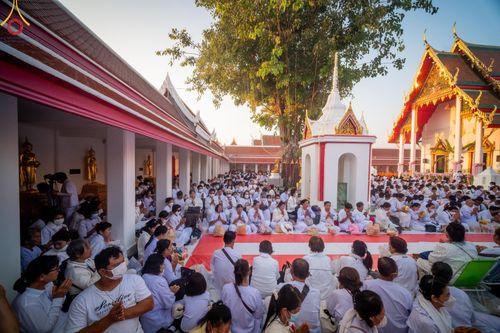 ภาพ No.112726:พิธีตักบาตรพระธรรมยาตราฯ ณ วัดสองพี่น้อง จ.สุพรรณบุรี วันที่ 15 มกราคม พ.ศ. 2567