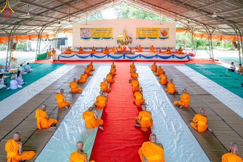 ภาพ No.101362:พิธีบรรพชาธรรมทายาท ในโครงการอุปสมบทบูชาธรรม มหาปูชนียาจารย์ พ.ศ. 2566 ณ วัดท่าสุวรรณ จ.ราชบุรี วันที่ 6 ธันวาคม พ.ศ. 2566