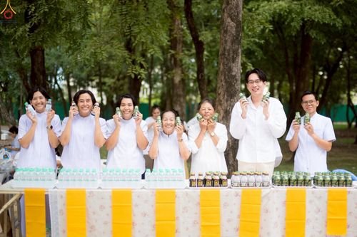 ภาพ No.250661:วันอังคารที่ 7 ตุลาคม พ.ศ. 2568 พิธีมหาปวารณาออกพรรษา ณ โบสถ์พระไตรปิฎก วัดพระธรรมกาย