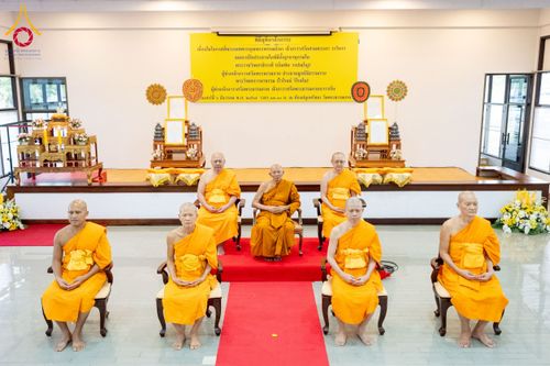 ภาพ No.276713:วันเสาร์ที่ 6 ธันวาคม พ.ศ. 2568 พิธีมุทิตาสักการะ เนื่องในโอกาสที่พระเดชพระคุณพระพรหมดิลก เจ้าอาวาสวัดสามพระยา วรวิหาร เมตตาเป็นประธานในพิธีตั้งฐานานุกรมใน พระราชวิเทศวชิรเวที (บัณฑิต วรปญฺโญ) ผู้ช่วยเจ้าอาวาสวัดพระธรรมกาย (ไวโรจน์ วิโรจโน) ผู้ช่วยเจ้าอา