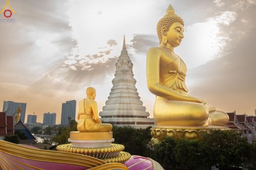 ภาพ No.119188:พิธีจุดประทีปถวายเป็นพุทธบูชา และบูชาธรรมมหาปูชนียาจารย์ พระมงคลเทพมุนี(สด จนฺทสโร) ในโครงการธรรมยาตราฯ วันที่ 26 มกราคม พ.ศ. 2567 ณ อาคารธรรมยาตรา กตัญญูบูชามหาปูชนียาจารย์ ตรงข้ามวัดปากน้ำภาษีเจริญ จ.กรุงเทพมหานคร