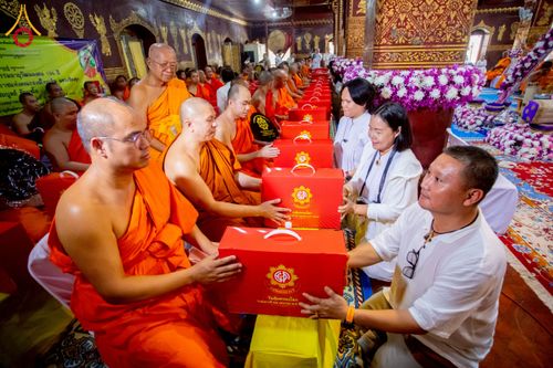 ภาพ No.224412:วันที่ 8 พฤษภาคม พ.ศ. 2568 พิธีถวายมหาสังฆทาน 101 วัด  บูชาธรรมอายุวัฒนมงคล 100 ปี สมเด็จอาชญาธรรมพระเจ้า สมเด็จพระสังฆราชแห่งคณะสงฆ์ไทยเขิน นครเชียงตุง ในนามพระครูบาไชยบูลย์ ธัมมชโย ณ วัดราชฐานหลวงเชียงยืน รัฐฉาน สาธารณรัฐแห่งสหภาพเมียนมา