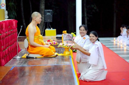 ภาพ No.247889:วันที่ 19-21 กันยายน พ.ศ. 2568 โครงการอบรมอุบาสิกาแก้ว รุ่นที่ 2 ณ ศูนย์ปฏิบัติธรรมจังหวัดบุรีรัมย์