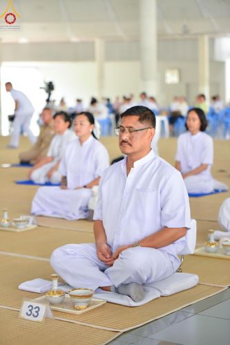 ภาพ No.144641:ชาวอำเภอคลองหลวง จังหวัดปทุมธานี ถวายเทียนพรรษามหามงคล เนื่องในเทศกาลเข้าพรรษา ประจำปี 2567 แด่คณะสงฆ์วัดพระธรรมกาย  วันพฤหัสบดีที่ 18 กรกฎาคม พ.ศ. 2567