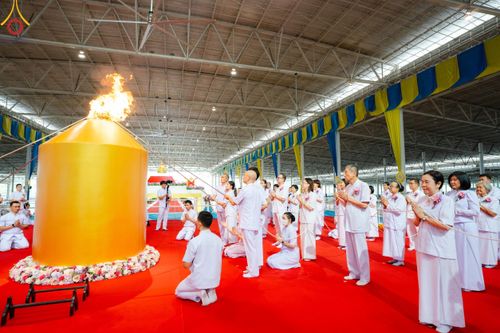 ภาพ No.154053:พิธีจุดเทียนใจ ไฟนิรันดร์ อนันตชัย วันอาทิตย์ที่ 8 กันยายน พ.ศ. 2567 วัดพระธรรมกาย จ.ปทุมธานี