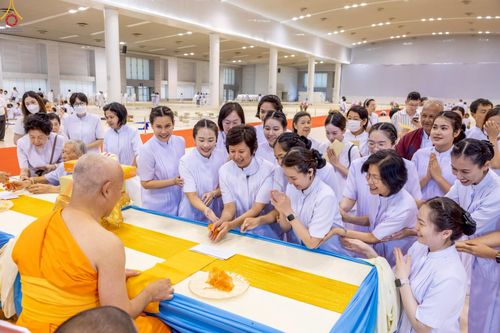 ภาพ No.228089:วันอาทิตย์ที่ 1 มิถุนายน พ.ศ. 2568 พิธีมุทิตาพระอุปสมบทอุทิศชีวิต ณ ห้องแก้วสารพัดนึก 1 วัดพระธรรมกาย