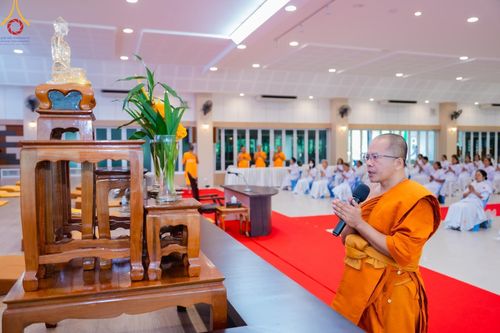 ภาพ No.155599:โครงการ อุบาสกแก้ว อุบาสิกาแก้ว รุ่นที่ 2 ตัวแทนทอดกฐินสามัคคีทั่วไทย 30,000 วัด บูชาธรรม 80 ปี หลวงพ่อธัมมชโย  ระหว่างวันที่ 13-15 กันยายน พ.ศ. 2567 ณ ธุดงคสถานชลบุรี