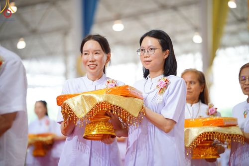 ภาพ No.154524:พิธีทอดผ้าป่าสมทบกฐินวัดพระธรรมกาย และสมทบกฐิน 30,000 วัดทั่วไทย ครั้งที่ 2 ณ สภาธรรมกายสากล วัดพระธรรมกาย วันอังคารที่ 17 กันยายน พ.ศ. 2567