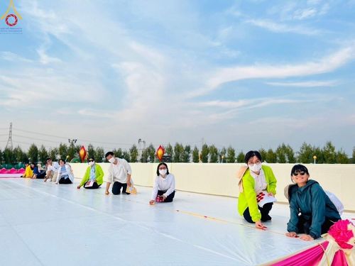 ภาพ No.206570:V.54 สารพัดV สารพัดดี ที่บางปลา ในโครงการธรรมยาตรา กตัญญูบูชา มหาปูชนียาจารย์ พระมงคลเทพมุนี(สด จนฺทสโร) พระผู้ปราบมาร อนุสรณ์สถาน 7 แห่ง ปีที่ 13 ระหว่างวันที่ 2-31 มกราคม พ.ศ. 2568