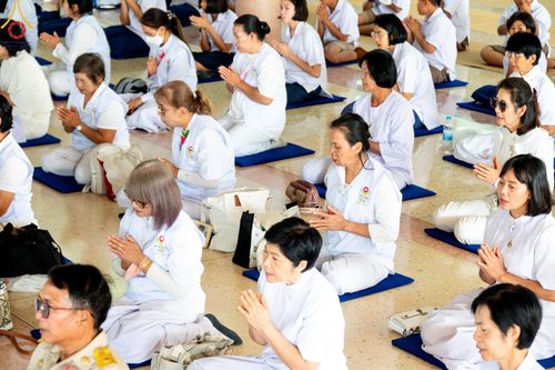 ภาพ No.200519:พิธีทอดผ้าป่าทำนุบำรุงศาสนสถาน ณ วัดรางกำหยาด ตำบลบางภาษี อำเภอบางเลน จังหวัดนครปฐม ในโครงการธรรมยาตรา กตัญญูบูชา มหาปูชนียาจารย์ พระมงคลเทพมุนี(สด จนฺทสโร) พระผู้ปราบมาร อนุสรณ์สถาน 7 แห่ง ปีที่ 13 วันที่ 22 มกราคม พ.ศ. 2568