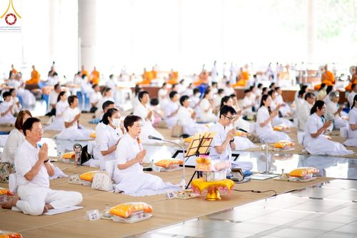 ภาพ No.213295:วันศุกร์ที่ 28 มีนาคม พ.ศ. 2568 (วันพระ แรม 15 ค่ำ เดือน 4) พิธีบุพเปตพลี ครั้งที่ 161 ร่วมอุทิศบุญแด่หมู่ญาติที่ล่วงลับไปแล้ว และสืบทอดอายุพระพุทธศาสนา ณ หอฉันคุณยายอาจารย์ฯ วัดพระธรรมกาย