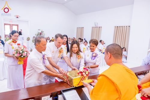 ภาพ No.168185:พิธีทอดกฐินสามัคคี ประจำปี 2567 สร้างอาคารแก้วธรรมชัยรัตนอนันต์ บูชาธรรม 80 ปี หลวงพ่อธัมมชโย ณ วัดพระธรรมกายเทนเนสซี สหรัฐอเมริกา วันอาทิตย์ที่ 20 ตุลาคม พ.ศ. 2567