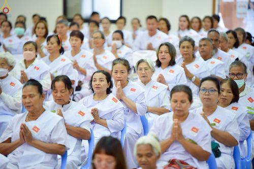 ภาพ No.250085:วันที่ 26-28 กันยายน พ.ศ. 2568 โครงการอบรมอุบาสกแก้ว อุบาสิกาแก้ว รุ่นที่ 3 ตัวแทนทอดกฐินสามัคคีทั่วไทย 30,000 วัด ณ ศูนย์ปฏิบัติธรรมจันทบุรี จ.จันทบุรี