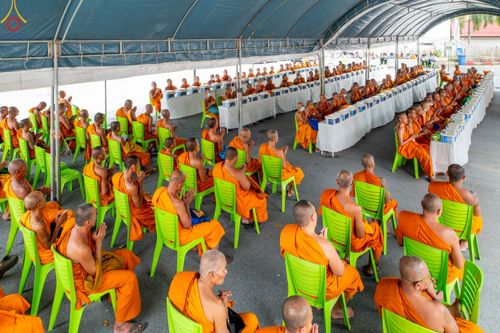 ภาพ No.87337:พิธีถวายสังฆทาน 323 วัด 4 จังหวัดชายแดนภาคใต้  ปีที่ 19 ครั้งที่ 165 พิธีมอบกองทุนหนุนแรงใจช่วยครูใต้  ปีที่ 16 ครั้งที่ 130 และพิธีทำบุญอุทิศส่วนกุศลให้ผู้วายชนม์ ณ วัดพุทธภูมิ อ.เมือง จ.ยะลา วันเสาร์ที่ 9 กันยายน พ.ศ. 2566