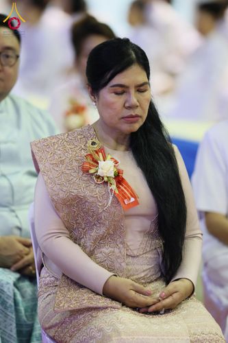 ภาพ No.209563:วันอาทิตย์ที่ 2 มีนาคม พ.ศ. 2568 พิธีบูชาข้าวพระ ณ สภาธรรมกายสากล วัดพระธรรมกาย