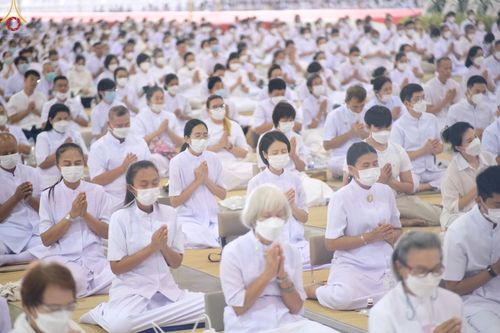 ภาพ No.75581:วัดพระธรรมกายจัด งานบุญวันอาทิตย์ต้นเดือน  มีกิจกรรมดังนี้ พิธีตักบาตร, พิธีบูชาข้าวพระ พระธรรมยาตรารับประกาศนียบัตร โครงการธรรมยาตราฯ ปีที่ 11 ในวันที่ 5 กุมภาพันธ์ พ.ศ. 2566 ณ วัดพระธรรมกาย อ.คลองหลวง จ.ปทุมธานี