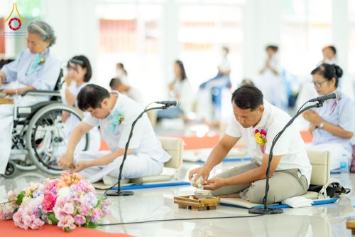 ภาพ No.238563:วันอาทิตย์ที่ 17 สิงหาคม พ.ศ. 2568 พิธีทอดผ้าป่าบำรุงศูนย์อบรมเยาวชนนครปฐม ครบรอบ 14 ปี และพิธีปลูกต้นไม้รอบสระเศรษฐี ณ ศูนย์อบรมเยาวชนนครปฐม