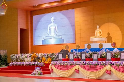 ภาพ No.57980:พิธีมุทิตาสักการะพระสังฆาธิการ ผู้ที่ได้รับพระราชทานเลื่อนและตั้งสมณศักดิ์ ปีพุทธศักราช 2567 วันอาทิตย์ที่ 28 เมษายน พ.ศ. 2567 ณ วัดพระธรรมกาย จ.ปทุมธานี