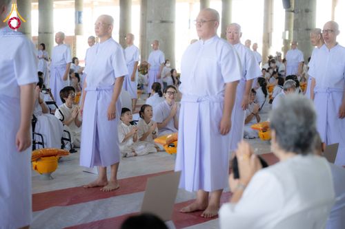 ภาพ No.144112:พิธีบรรพชาอุปสมบทหมู่ พระธรรมทายาทนานาชาติ(ภาษาจีน) รุ่น 19 ณ วัดพระธรรมกาย จ.ปทุมธานี วันเสาร์ที่ 13 กรกฎาคม พ.ศ. 2567
