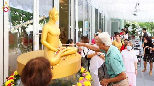 ภาพ No.332026:วันอาทิตย์ที่ 31 พฤษภาคม พ.ศ. 2569 วัดพระธรรมกายสิงคโปร์จุดประทีปแห่งศรัทธา ฉลองวิสาขบูชา ปี 2569 ยิ่งใหญ่ Dhammakaya Centre Singapore Illuminates the Lights of Faith in a Grand Vesak Day 2026 Celebration