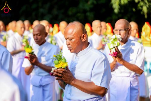 ภาพ No.285400:วันเสาร์ที่ 6 ธันวาคม พ.ศ.2568  พิธีอุปสมบทหมู่ ธรรมทายาท รุ่นบูชาธรรมมหาปูชนียาจารย์ ประจำปี 2568  ณ วัดเกาะแก้วประชานุรักษ์ ต.ชัยนาม อ.วังทอง จ.พิษณุโลก