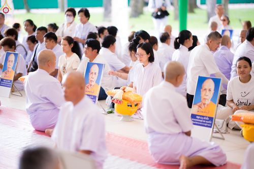 ภาพ No.333856:วันเสาร์ที่ 13 มิถุนายน พ.ศ.2569 พิธีเวียนประทักษิณ , พิธีวันทาสีมา , วันทาพระประธาน , พิธีขอขมาและมอบผ้าไตร โครงการอุปสมบทหมู่ผู้บริหาร รุ่นที่ 16 , โครงการอุปสมบทหมู่ธรรมทายาท ระดับอุดมศึกษา รุ่นที่ 53 (ภาคฤดูฝน) ณ โบสถ์พระไตรปิฏก วัดพระธรรมกาย