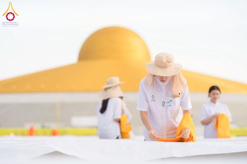 ภาพ No.217817:วันที่ 10-14 เมษายน พ.ศ. 2568 เจ้าหน้าที่อาสาสมัคร เตรียมงานวันคุ้มครองโลก ชุดที่ 2 วัดพระธรรมกาย จ.ปทุมธานี