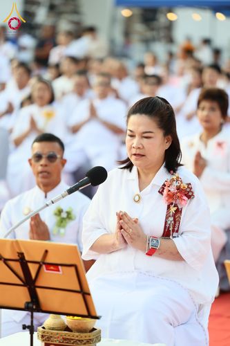 ภาพ No.312786:วันอาทิตย์ที่ 8 มีนาคม พ.ศ.2569 ทำบุญเมืองนครราชสีมา 558 ปี ตักบาตรพระ 10,000 รูป (ภาพชุดที่ 2)