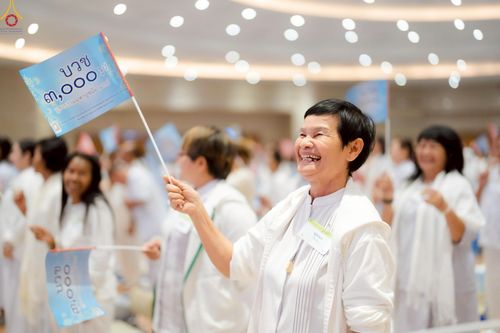 ภาพ No.242320:วันที่ ๒๙ - ๓๑ สิงหาคม พ.ศ. ๒๕๖๘ สัมมนารวมใจผู้นำบุญ บูชาธรรม ๘๑ ปี  หลวงพ่อธัมมชโย รุ่นที่ ๒ กฐินสามัคคีทั่วไทย ๓๐,๐๐๐ วัด โครงการอุปสมบทบูชาธรรมมหาปูชนียาจารย์  ๓,๐๐๐ รูป