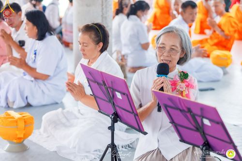 ภาพ No.216033:วันพฤหัสบดีที่ 3 เมษายน พ.ศ. 2568 พิธีบรรพชาสามเณร ภาคฤดูร้อน รุ่นที่ 15  บูชาธรรมหลวงพ่อธัมมชโย 81 ปี 81 รูป ณ ศูนย์ปฏิบัติธรรมสวนผึ้ง จ.ราชบุรี