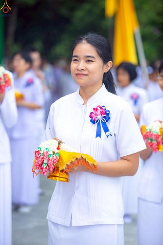 ภาพ No.227442:วันเสาร์ที่ 31 พฤษภาคม พ.ศ. 2568 พิธีเวียนประทักษิณรอบพระอุโบสถ ในพิธีอุปสมบท สามเณรเตรียม DCI รุ่นที่ 22 ณ อุโบสถพระไตรปิฎก วัดพระธรรมกาย