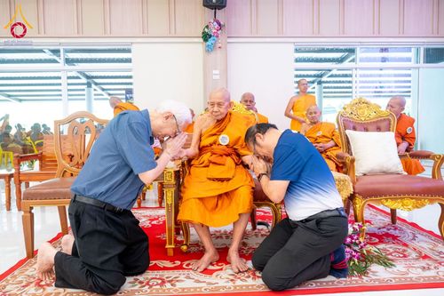 ภาพ No.156227:พิธีถวายสังฆทานแด่คณะสงฆ์ 323 วัด 4 จังหวัดชายแดนภาคใต้ ปีที่ 20 ครั้งที่ 173 พิธีมอบกองทุนหนุนแรงใจช่วยครูใต้ ปีที่ 17 ครั้งที่ 137 วันเสาร์ที่ 21 กันยายน พ.ศ.2567 ณ ศูนย์ปฏิบัติธรรมภาคใต้ อ.บางกล่ำ จ.สงขลา