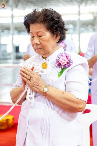 ภาพ No.247140:วันที่ 21 กันยายน พ.ศ. 2568 งานบุญวันอาทิตย์ พิธีจุดเทียนใจ ไฟนิรันด์ อนันตชัย ณ วัดพระธรรมกาย จ.ปทุมธานี