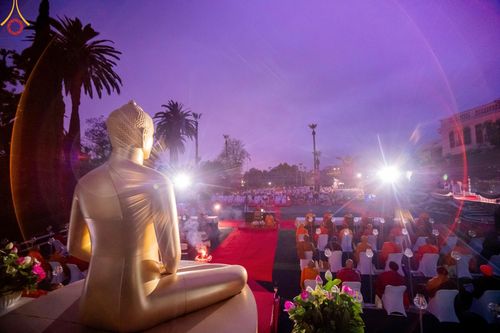 ภาพ No.138335:วิสาขบูชานานาชาติ วัดพระธรรมกายแคลิฟอร์เนีย ประเทศสหรัฐอเมริกา วันพุธที่ 22 พฤษภาคม พ.ศ. 2567