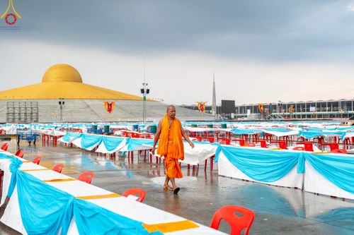 ภาพ No.218702:วันพฤหัสบดีที่ 17 เมษายน พ.ศ. 2568 การเตรียมงานในลานธรรม , สภาธรรมกายสากล , วิหารคด  เพื่องานวันคุ้มครองโลก 22 เมษายน พ.ศ. 2568