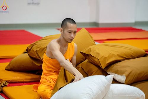 ภาพ No.60602:V.38 ทุ่มพลังเพื่อพ่อครบ 80 ปี ภาพการเตรียมงานของหน่วยงานต่างๆ เพื่อพิธีฉลองอายุวัฒนมงคล 80 ปี หลวงพ่อธัมมชโย และรับถวายมหาสังฆทาน 10,000 กว่าวัดทั่วประเทศ ในวันคุ้มครองโลก วันจันทร์ที่ 22 เมษายน พ.ศ. 2567