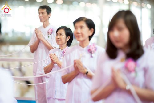 ภาพ No.261288:วันอาทิตย์ที่ 5 ตุลาคม พ.ศ. 2568 พิธีจุดเทียนใจ ไฟนิรันด์ อนันตชัย ณ สภาธรรมกายสากล วัดพระธรรมกาย