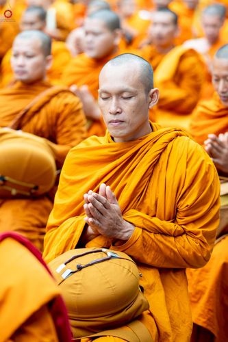 ภาพ No.245329:วันอาทิตย์ที่ 14 กันยายน พ.ศ. 2568 ตักบาตรพระ 555 รูป มหากุศล  น้อมถวายเป็นพุทธบูชา ณ หอนาฬิกาเบตง อ.เบตง จ.ยะลา