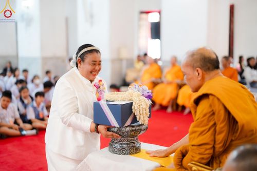 ภาพ No.184981:กิจกรรมวันรวมพลังเด็กดี V-Star ผู้นำฟื้นฟูศีลธรรมโลก กรุงเทพมหานคร ณ วัดมหาธาตุยุวราชรังสฤษฎิ์ราชวรมหาวิหาร กรุงเทพมหานคร ในวันที่ 13 ธันวาคม พ.ศ. 2567