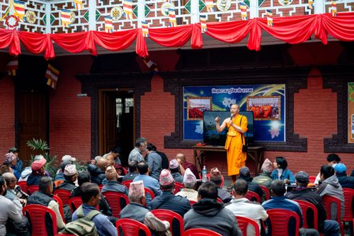 ภาพ No.209850:วันที่ 28 กุมภาพันธ์ พ.ศ.2568 พิธีเปิดโครงการบวชสามเณร พิธีถวายไทยธรรม พิธีขอขมามอบผ้าไตร  ณ เมืองปาตัน ประเทศเนปาล
