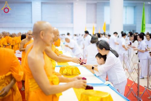 ภาพ No.259905:วันอาทิตย์ที่ 5 ตุลาคม พ.ศ. 2568 สัมมนาพิเศษ "จากกฐินวัดพระธรรมกาย สู่กฐินทั่วไทย 30,000 วัด" ณ สภาธรรมกายสากล วัดพระธรรมกาย