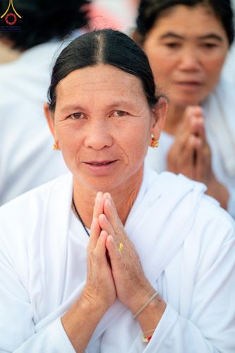 ภาพ No.118546:พิธีตักบาตรพระธรรมยาตรา ปีที่ 12 ณ อนุสรณ์สถานลำดับที่ 5 สถานที่เผยแผ่วิชชาธรรมกายครั้งแรก อนุสรณ์สถานบางปลา จ.นครปฐม วันที่ 25 มกราคม พ.ศ. 2567