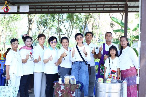 ภาพ No.320936:วันเสาร์ที่ 11 เมษายน พ.ศ.2569 พิธีตักบาตรฉลองสามเณรใหม่ ณ ศูนย์อบรมเยาวชนนครปฐม