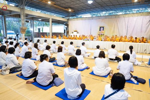 ภาพ No.71415:พิธีถวายภัตตาหารเป็นสังฆทาน แด่คณะพระธรรมยาตราฯ ในโครงการธรรมยาตรากตัญญูบูชา มหาปูชนียาจารย์ พระมงคลเทพมุนี(สด จนฺทสโร) พระผู้ปราบมาร อนุสรณ์สถาน 7 แห่ง ปีที่ 11 วันที่ 16 มกราคม พ.ศ. 2566