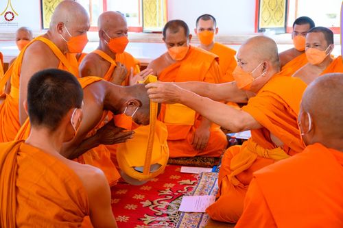 ภาพ No.66210:พิธีอุปสมบทวัดสองพี่น้อง อ.สองพี่น้อง จ.สุพรรณบุรี รับบุญจัดงานโดยสำนักงานวัดฯ เมื่อวันที่ 7 ธันวาคม พ.ศ. 2565