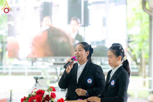 ภาพ No.336460:วันเสาร์ที่ 20 มิถุนายน 2569  โรงเรียน อบต.คลองสาม จัดโครงการ “โรงเรียนพ่อ–แม่”  เสริมพลังครอบครัวร่วมพัฒนาเด็กสู่การเป็นคนเก่งและดี  ผู้นำฟื้นฟูศีลธรรมโลก ณ วัดพระธรรมกาย