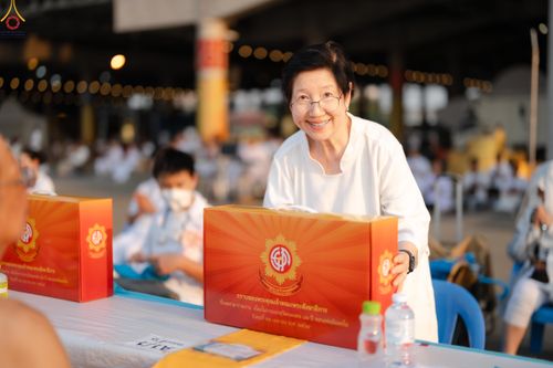 ภาพ No.324612:วันที่ 22 เมษายน พ.ศ.2569 (วันคุ้มครองโลก) บรรยากาศสาธุชน ในงานถวายมหาสังฆทาน 40,000 กว่าวัดทั่วประเทศ ณ ลานธรรม วัดพระธรรมกาย