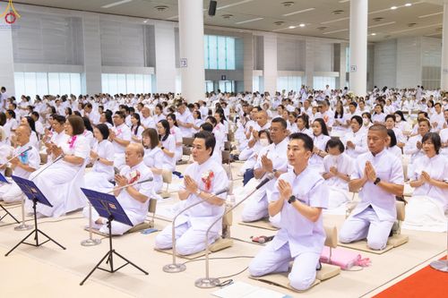 ภาพ No.311728:วันอังคารที่ 3 มีนาคม พ.ศ.2569 ปฏิบัติธรรมภาคสายวันมาฆบูชา พิธีถวายภัตตาหารเป็นสังฆทาน ณ สภาธรรมกายสากล วัดพระธรรมกาย