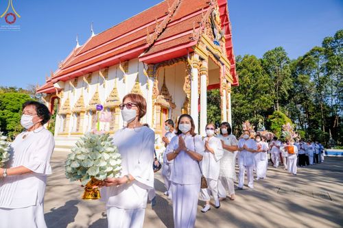 ภาพ No.71643:พระธรรมยาตรา ปฏิบัติศาสนกิจ ทำนุบำรุงศาสนสถาน, สวดธรรมจักร ,ปฏิบัติธรรม ร่วมกับชุมชน,นักเรียนเด็กดีวีสตาร์ และร่วมพิธีทอดผ้าป่าบำรุงศาสนสถาน ในโครงการธรรมยาตรากตัญญูบูชา มหาปูชนียาจารย์ พระมงคลเทพมุนี(สด จนฺทสโร) พระผู้ปราบมาร อนุสรณ์สถาน 7 แห่ง ปีที่ 11
