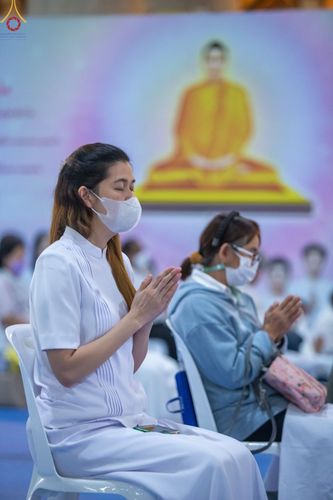 ภาพ No.68603:พิธีสวดมนต์ข้ามปี วันที่ 31 ธันวาคม พ.ศ. 2565 ณ มหารัตนวิหารคด วัดพระธรรมกาย จ.ปทุมธานี